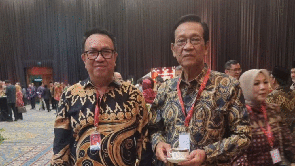 CEO MSMB, Yono Notowidjaya bersama Gubernur DIY Sri Sultan Hamengku Buwono X